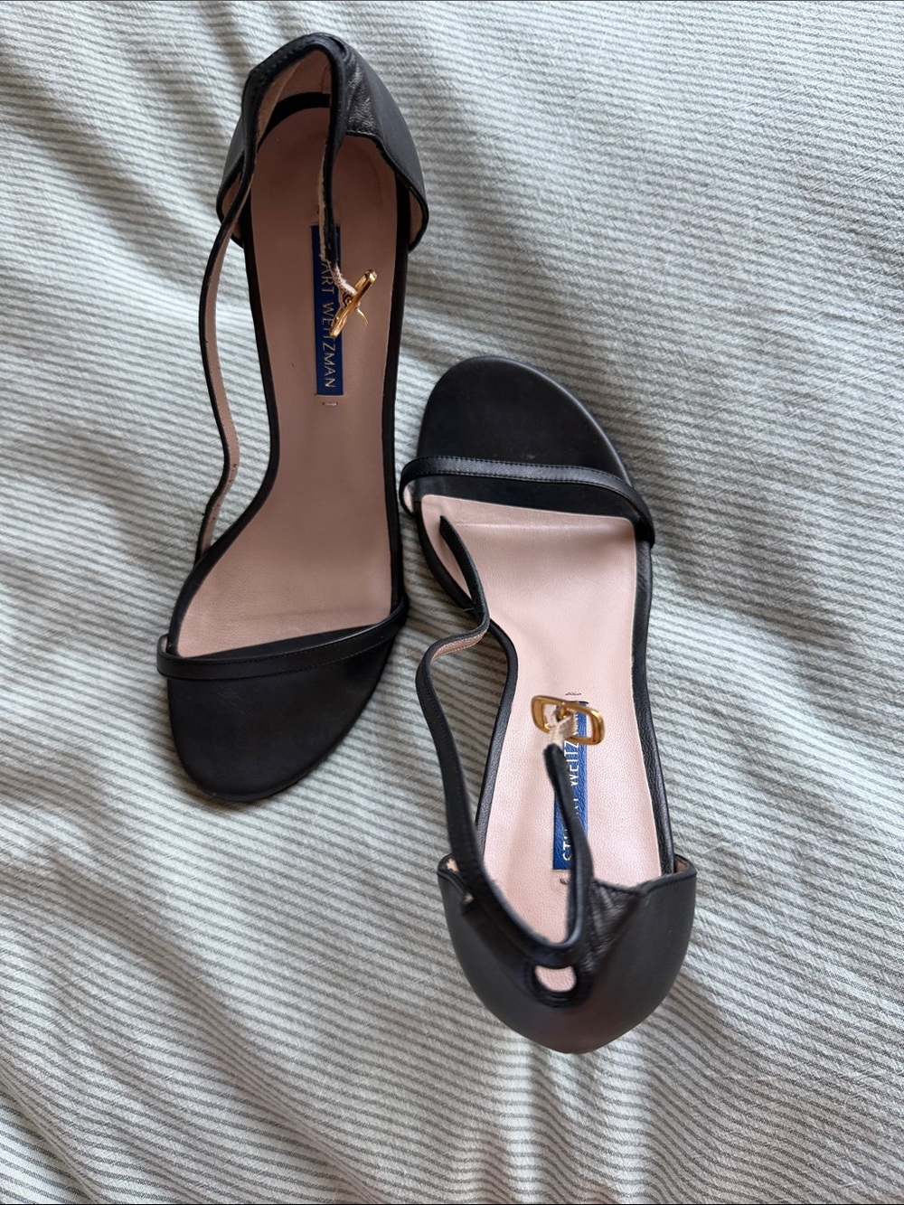 Stuart Weitzman black leather ankle strap heels sz 8.5